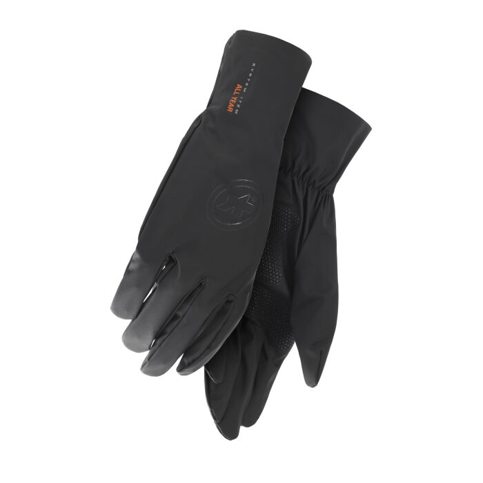 Assos RSR Thermo Rain Shell Gloves scaled